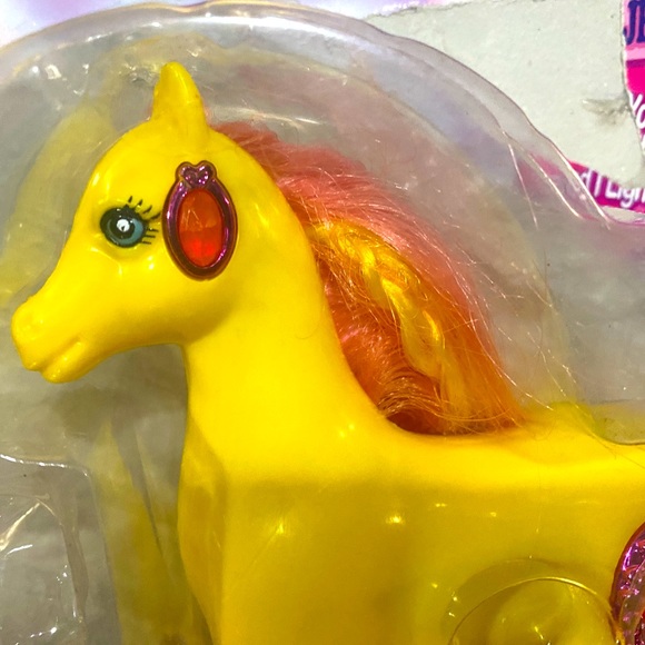 MAGIC TOUCH PONY VTG 1996 JEWELS PONY SAPPHIRE JEWELS LIGHT UP & BLINK WORKS! - Picture 10 of 15